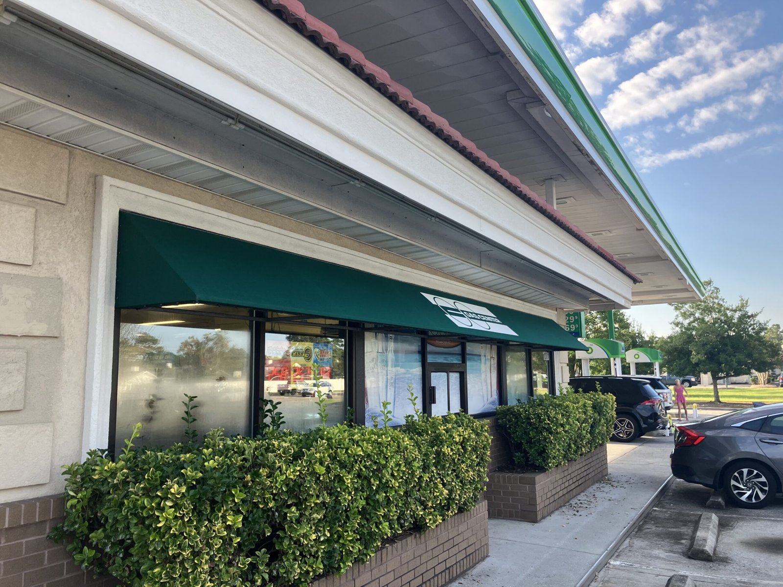 Custom Fabric Awnings & Canopies